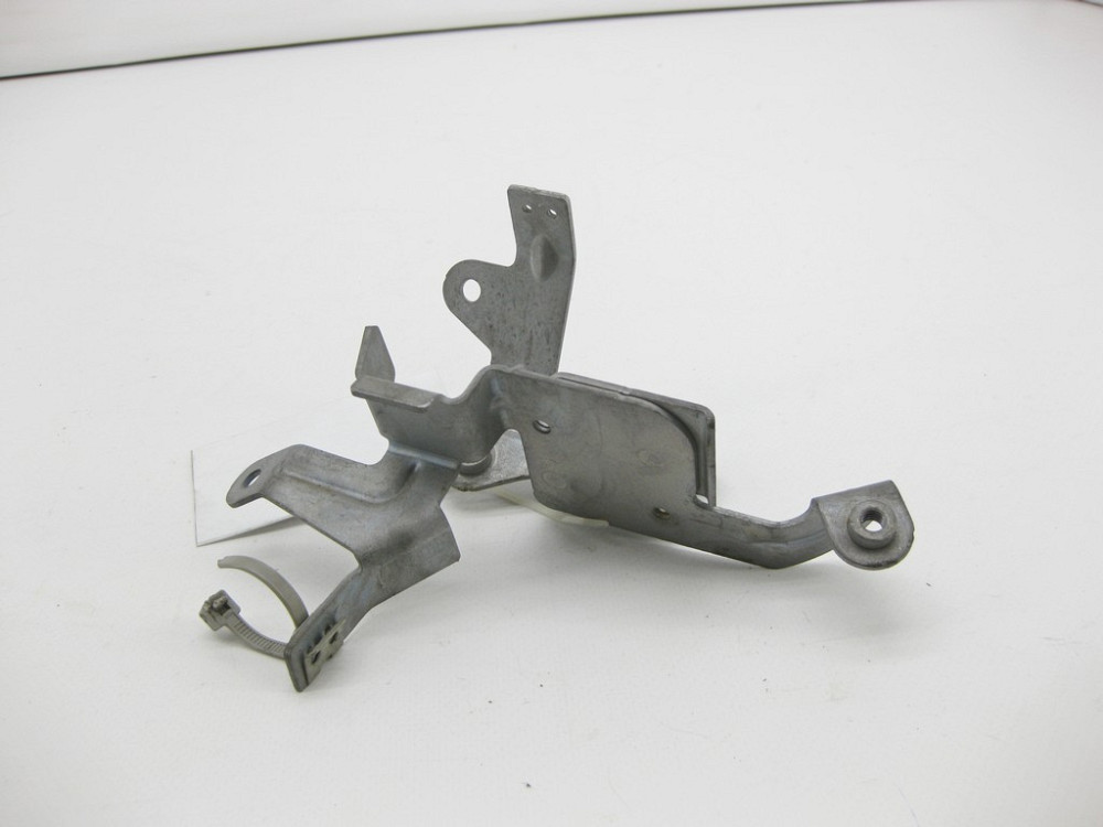 Mercedes-Benz  A2761500817 Кронштейн дротів і трубок двигуна M276 V6 3.0 R-class long V251 E-Class Coupe C207 E-class Cabriolet A207 E-class S212 E-cl Одеса - фото 3