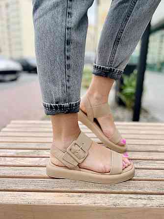 teona Шкіряні босоніжки жіночі на низькому ходу TEONA 286 літні р. 36-40 / Сандалі колір капучи Коломия