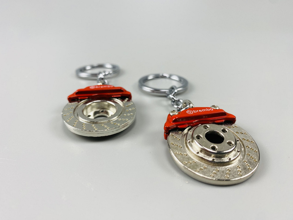 Брелок диск гальмівний + супорт 31мм (діаметр) х 95мм (довжина), брелок на автомобільні ключі Мукачево - фото 1