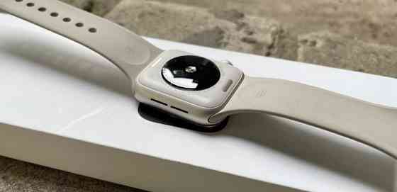 Смарт -Часы Apple Watch SE 2 Gen 40mm. Киев