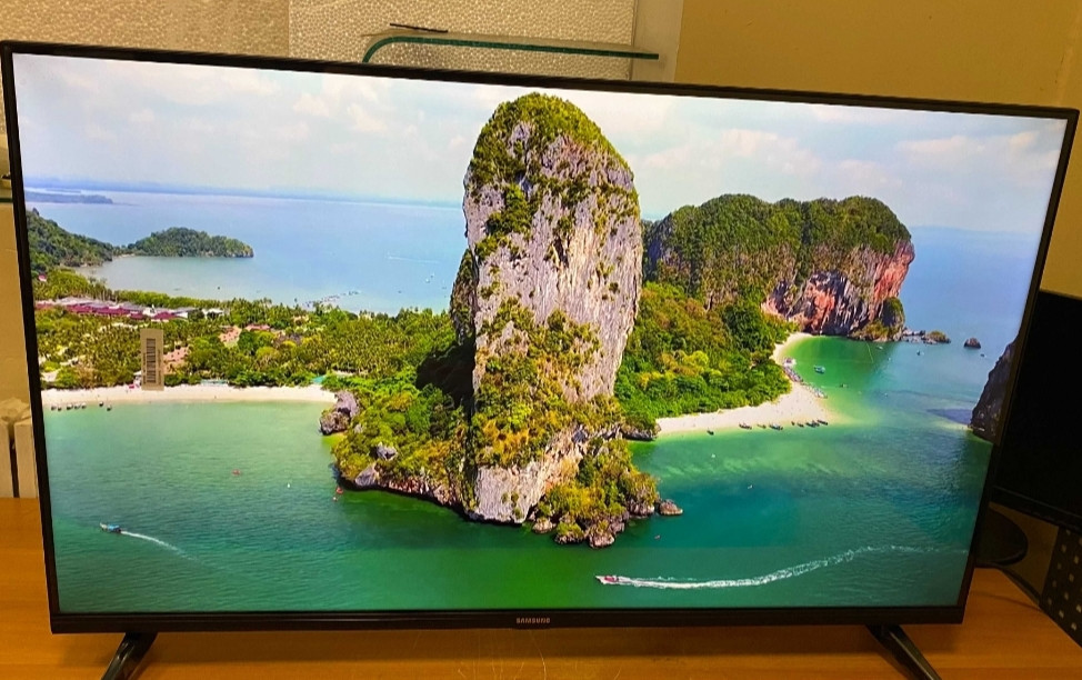 Новинка 2023 Телевізор Samsung 4K Smart TV 45"T2 WiFi. Харків - фото 1