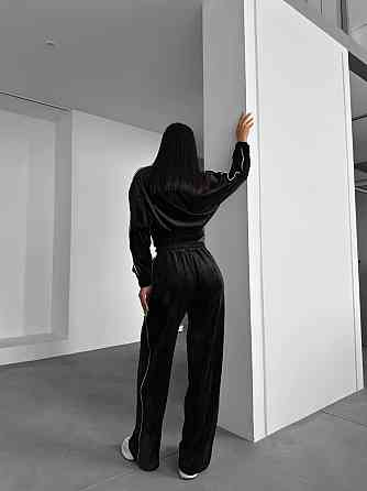 Жіночий прогулянковий костюм-двійка: зіп кофта та штани з мармурового велюру Чорний, 42/44 Одеса