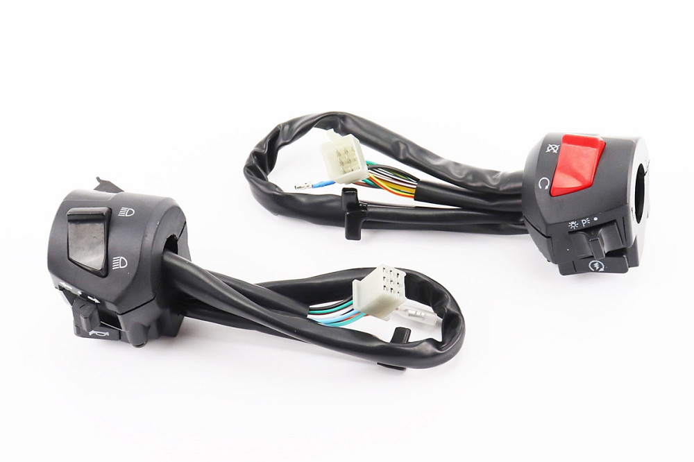 Блок кнопок на кермі лівий + правий, пара, Тип. 2 Киев - изображение 1