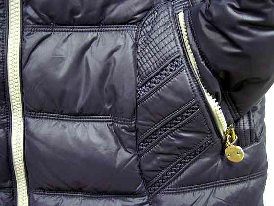 Женское зимнее пальто,р.50. Киев