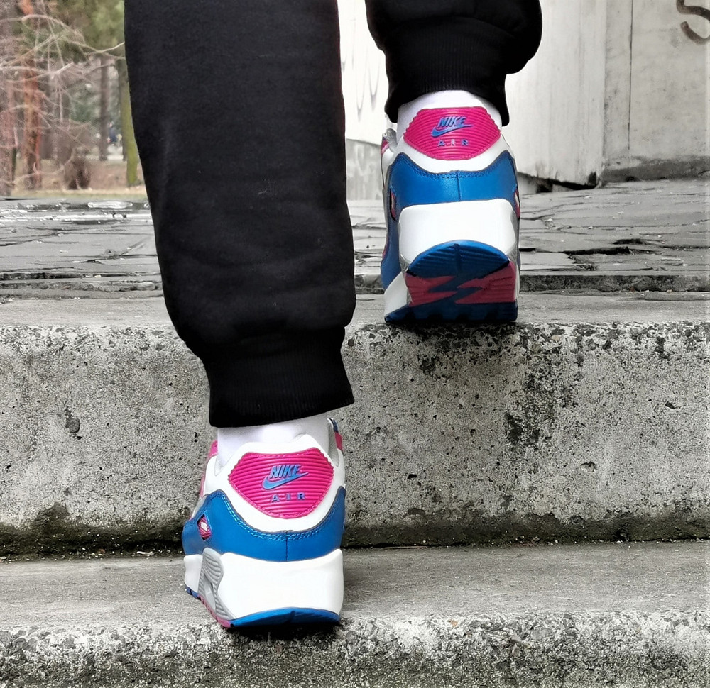 Кроссовки Nike 90 Женские Разноцветные с Амортизацией Цветные Найк (размеры: 37,38,39,40,41) Видео Обзор Днепр - изображение 9