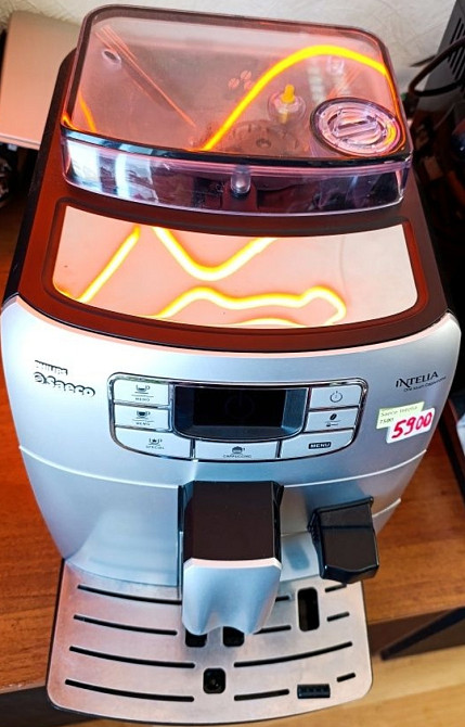 Италійска автоматична Кавомашина Saeco Intelia Київ - фото 2