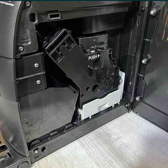 Кавомашина Saeco Intelia 
HD8753 Київ