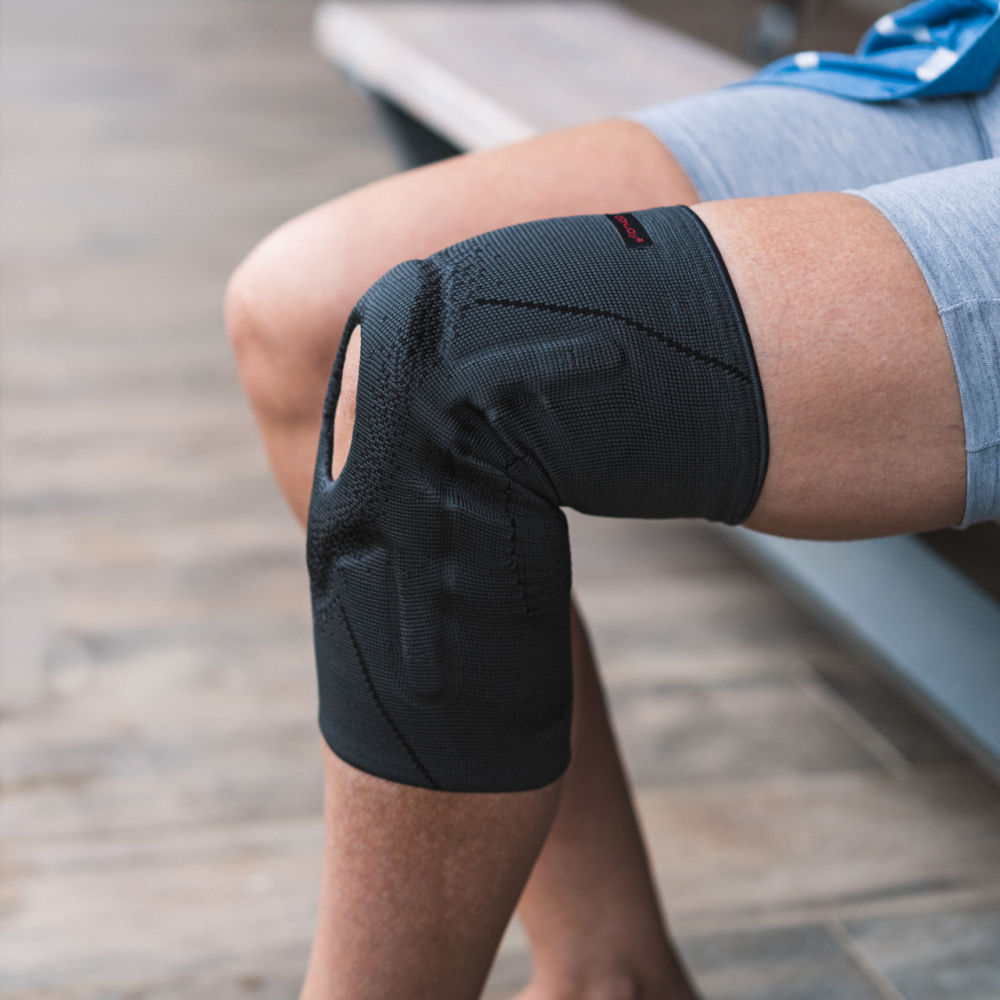 Ортез на колінний суглоб DonJoy RotuLax з підтримкою колінної чашечки Дніпро - фото 6