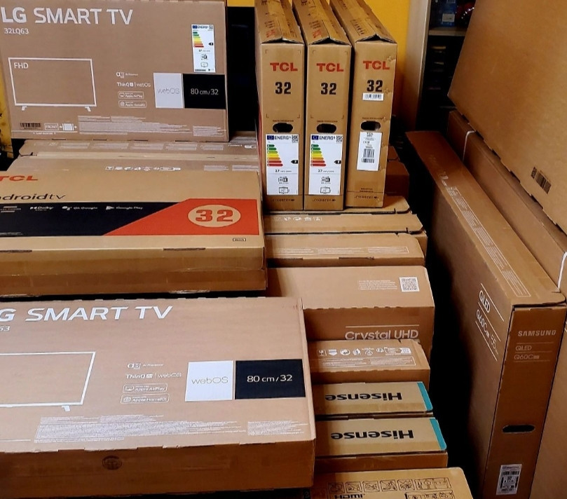 Телевизор Samsung QLED 50 диагональ. Киев - изображение 2