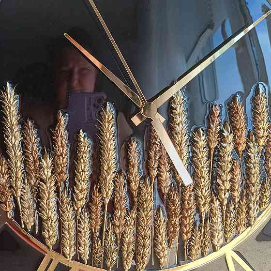 Годинник настінний 50 см з епоксидної смоли ручної роботи Дніпро