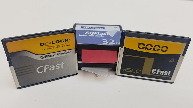 Карта пам'яті (твердотільний диск) CFast 32 Gb Луцк - изображение 1