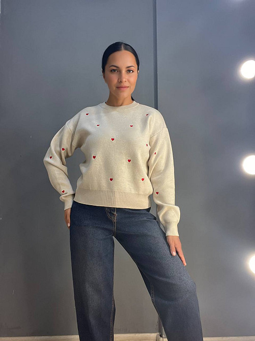 Светр жіночий A-N 7075 оверсайз широкий вишиті серця, бежевий, one size Київ - фото 14