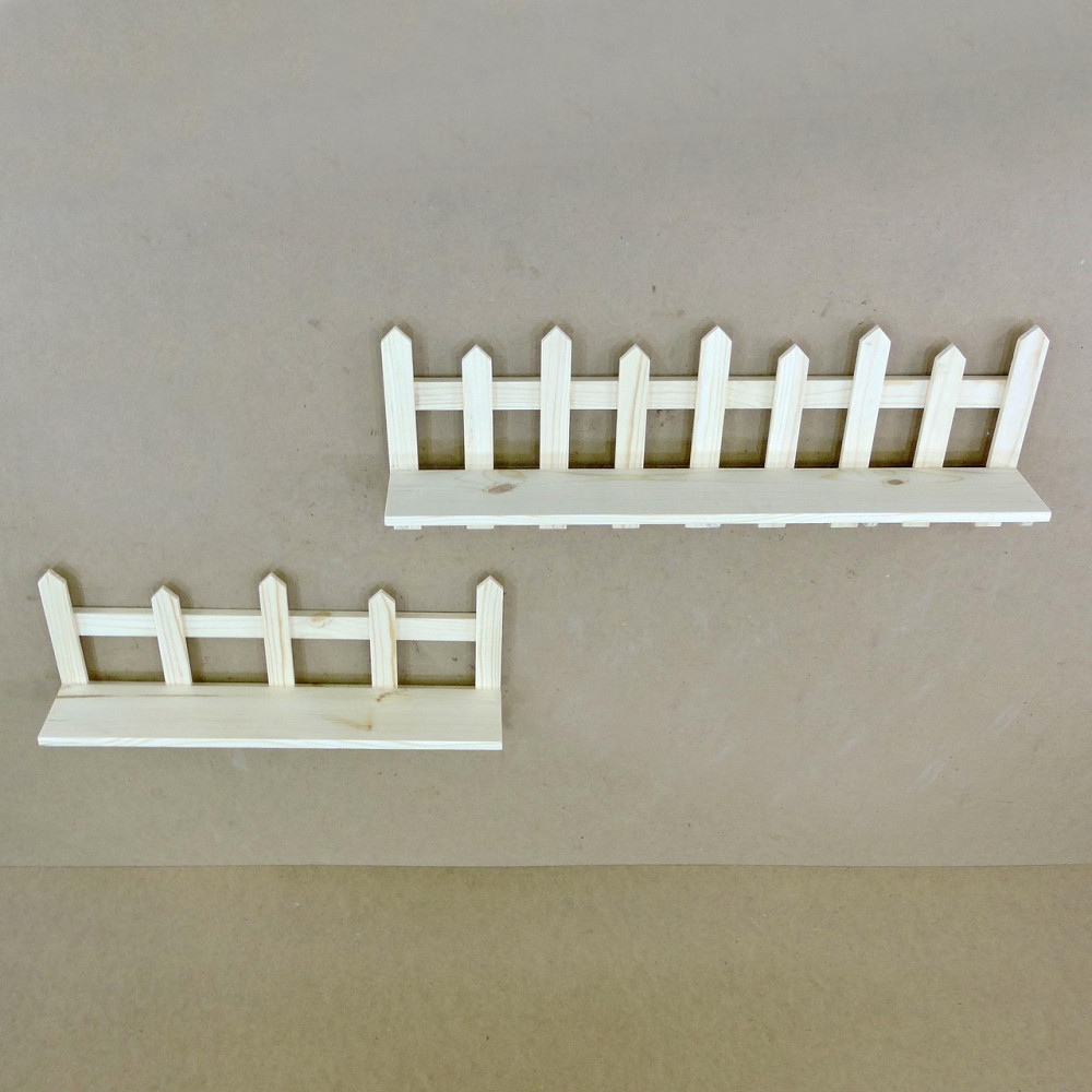 Полка настенная для цветов 