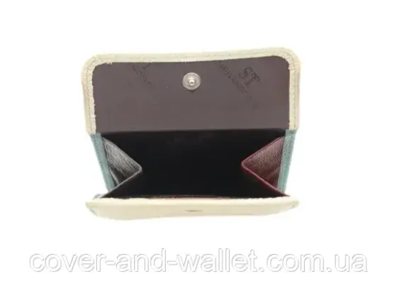 Маленький женский кожаный кошелек белого цвета на магнитах ST Leather Киев