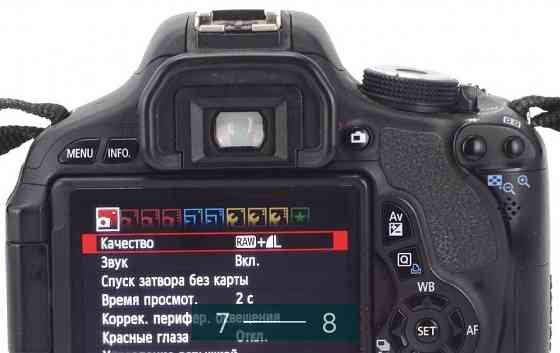 Цифровая Фотокамера EOS 600D Киев