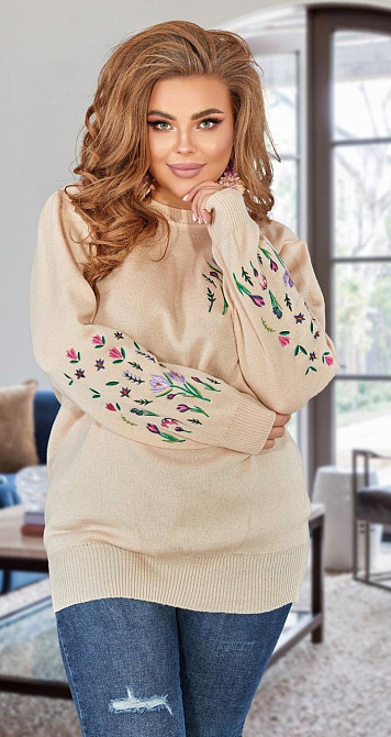 Гарний светр із вишивкою великий розмір (50-52) Київ - фото 1