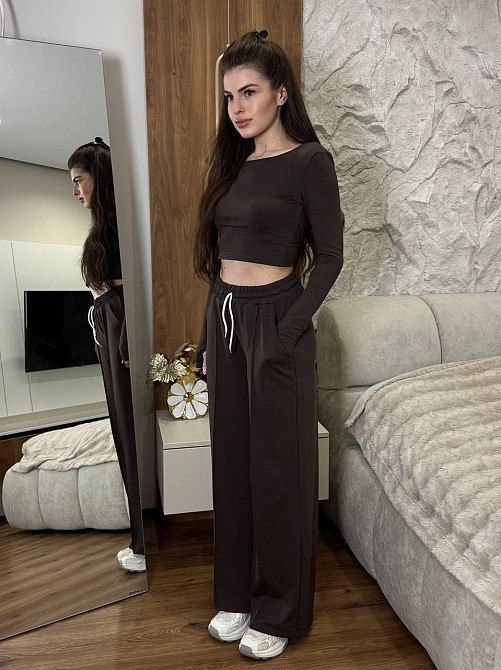 Женский прогулочный костюм двойка: топ с длинным рукавом и штаны турецкая двухнить. Темный шоколад, 42/44 Одесса - изображение 1