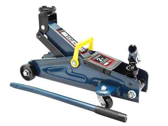 Домкрат підкатний 2т (h min 140мм, h max 340мм, вага 10кг) з ручкою, що обертається 180°, в кейсі Одеса