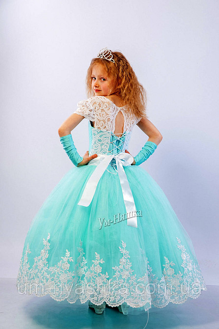 Длинное нарядное платье Кружево-крылышки на 6-8 лет Кривой Рог - изображение 3