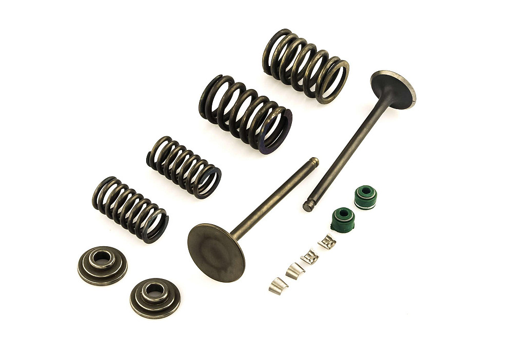 Клапани (пара, у зборі) 4T CG200 (L-90mm) Київ - фото 1