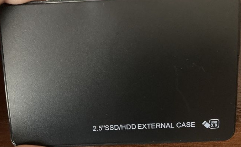 Зовнішній жорсткий диск на 750 GB. Київ - фото 3