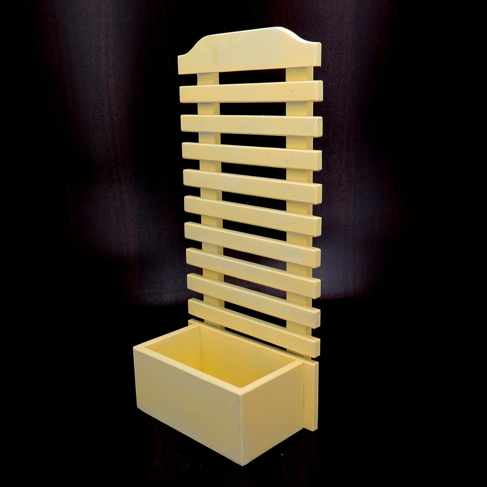 Полка настенная для цветов 