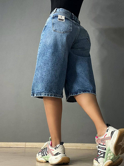 Шорти жіночі джинсові Mikaletta 9713 бермуди довгі світло-сині, світло-синій, 26, 26, 74 см, 100 см Київ - фото 16