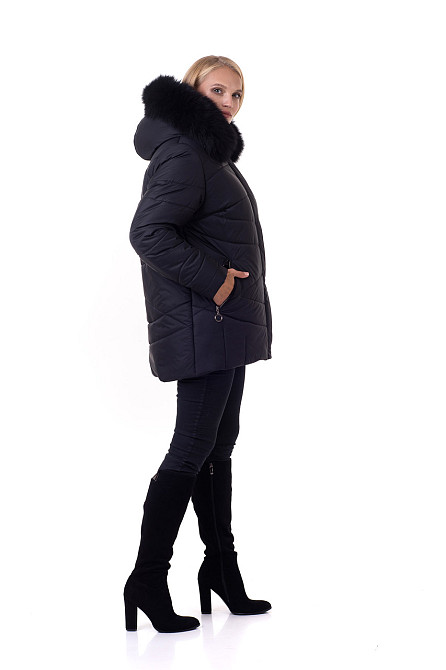 Короткий чорний пуховик із хутром Київ - фото 3