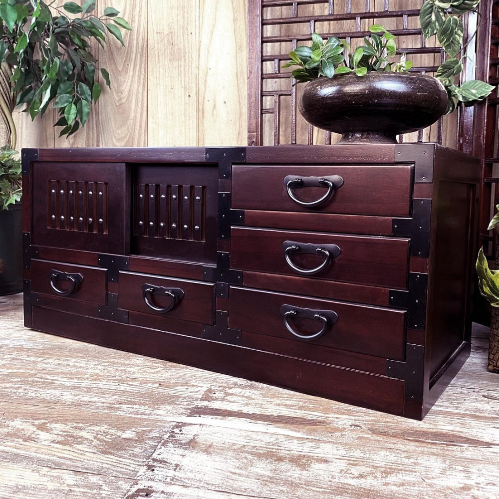 Комод тансу 