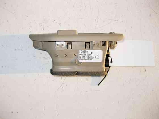 Mercedes-Benz  A1668301054 8N84 Дефлектор обдування в правій стійці "B" ML W166 GL X166 Одесса