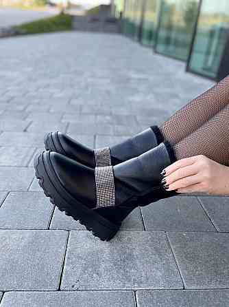 Marko Угги жіночі DE MARKO чорні натуральна шкіра зима висота 12 см (4881) Коломия