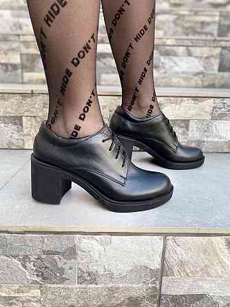 MILLI GOLD Туфлі жіночі MILLI GOLD 369-6826 чорні (весна-осінь, шкіра натуральна) (3402) Коломыя
