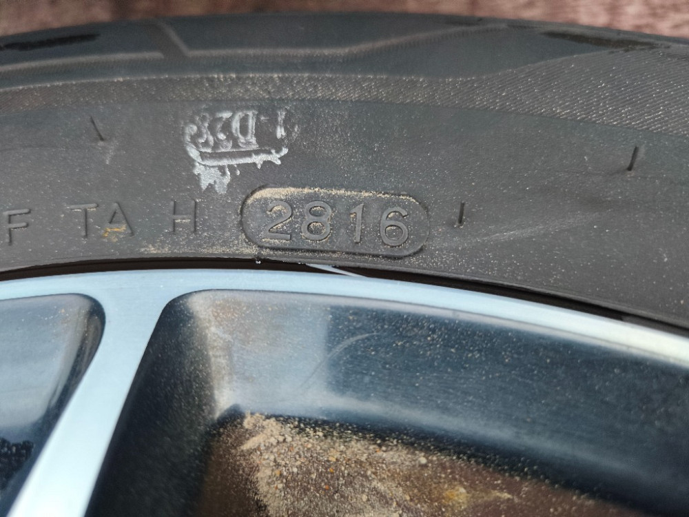 Колеса в зборі диски литі з шиною 215/65 R16C VW T5 2003-2015 (комплект) Ковель - фото 4