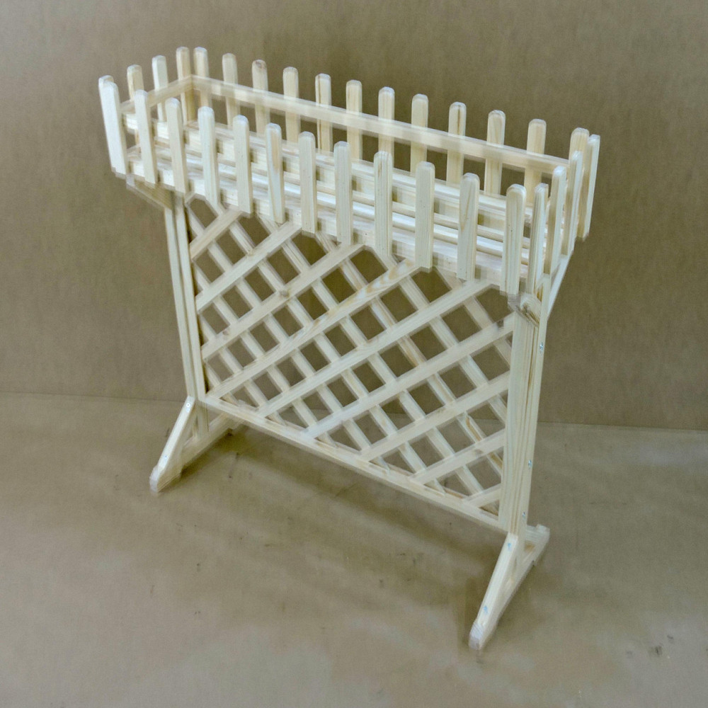 Кашпо на стойке 