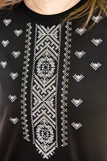 Вышиванка женская с коротким рукавом, черная хлопок топ Киев - изображение 2