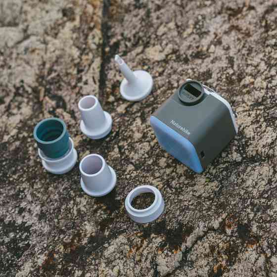 Багатофункціональний повітряний насос-ліхтар Naturehike CNK2550ZM012, зелений Киев