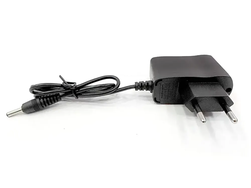 Мережевий адаптер Bailong CHARGER-8626 220В для заряджання ліхтарів, чорний, компактний та надійний Одеса - фото 2