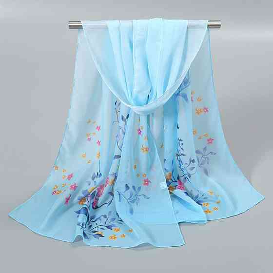 Женский шарф шифоновый с нежным цветочным рисунком 150 на 45 см голубой Киев