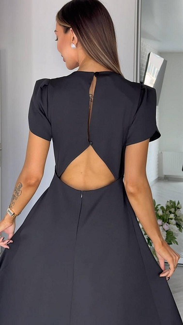 Женское стильное романтичное платье с разрезом костюмное Черный, 46/48 Одесса - изображение 4