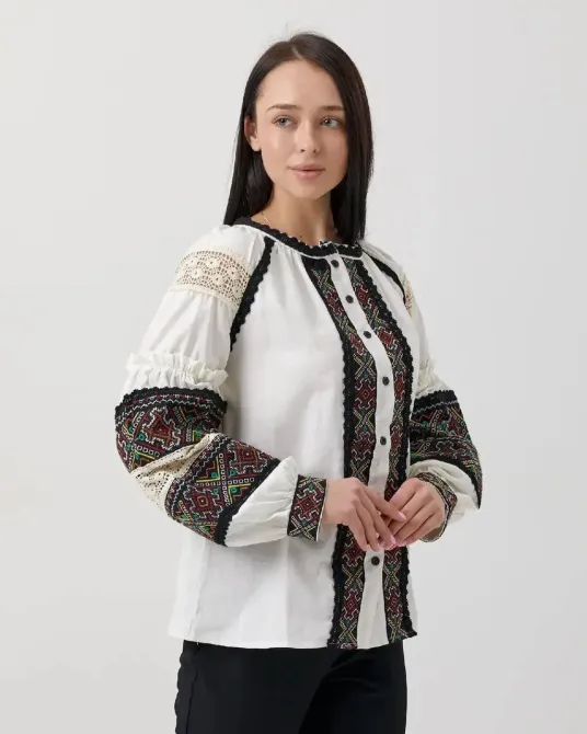 Женская современная вышиванка с кружевными вставками 80% хлопок, 20% полиэстер 50 Одесса - изображение 2