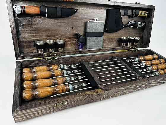 Подарунковий набір шампурів в дерев'яному кейсі для пікніка МИСЛИВЕЦЬ ручної роботи (шампура і аксесуари) HAPPY DAYS Тернопіль