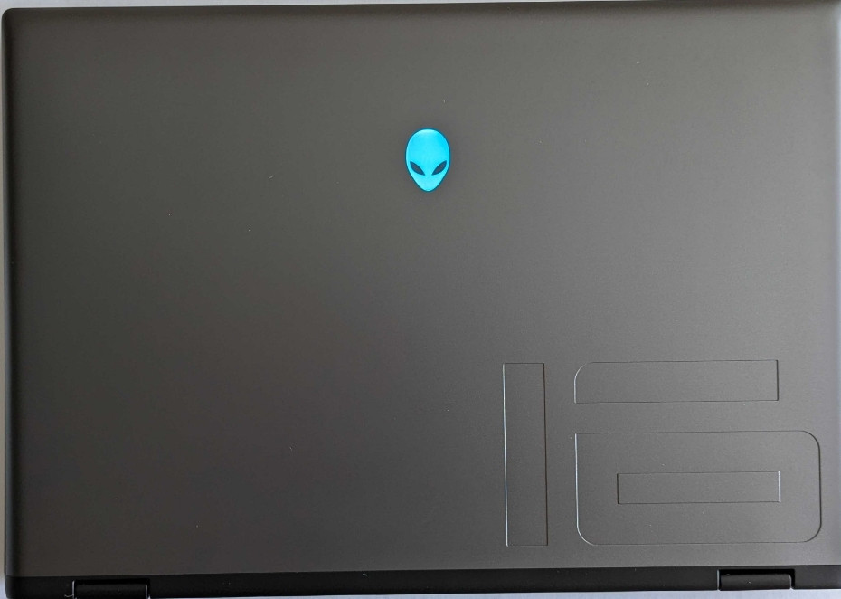 Ноутбук ТОП: DELL Alienware M16 R2 Intel Ultra 7 155H RTX 4070 64Gb. 1TB. SSD. Киев - изображение 6