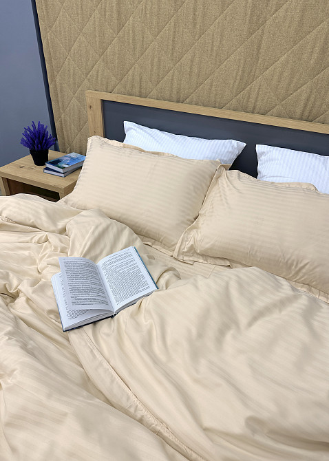 Комплект постільної білизни Страйп-сатин Двоспальний 180х220 з простирадлом на резинці Кремовий (88-102) Київ - фото 7