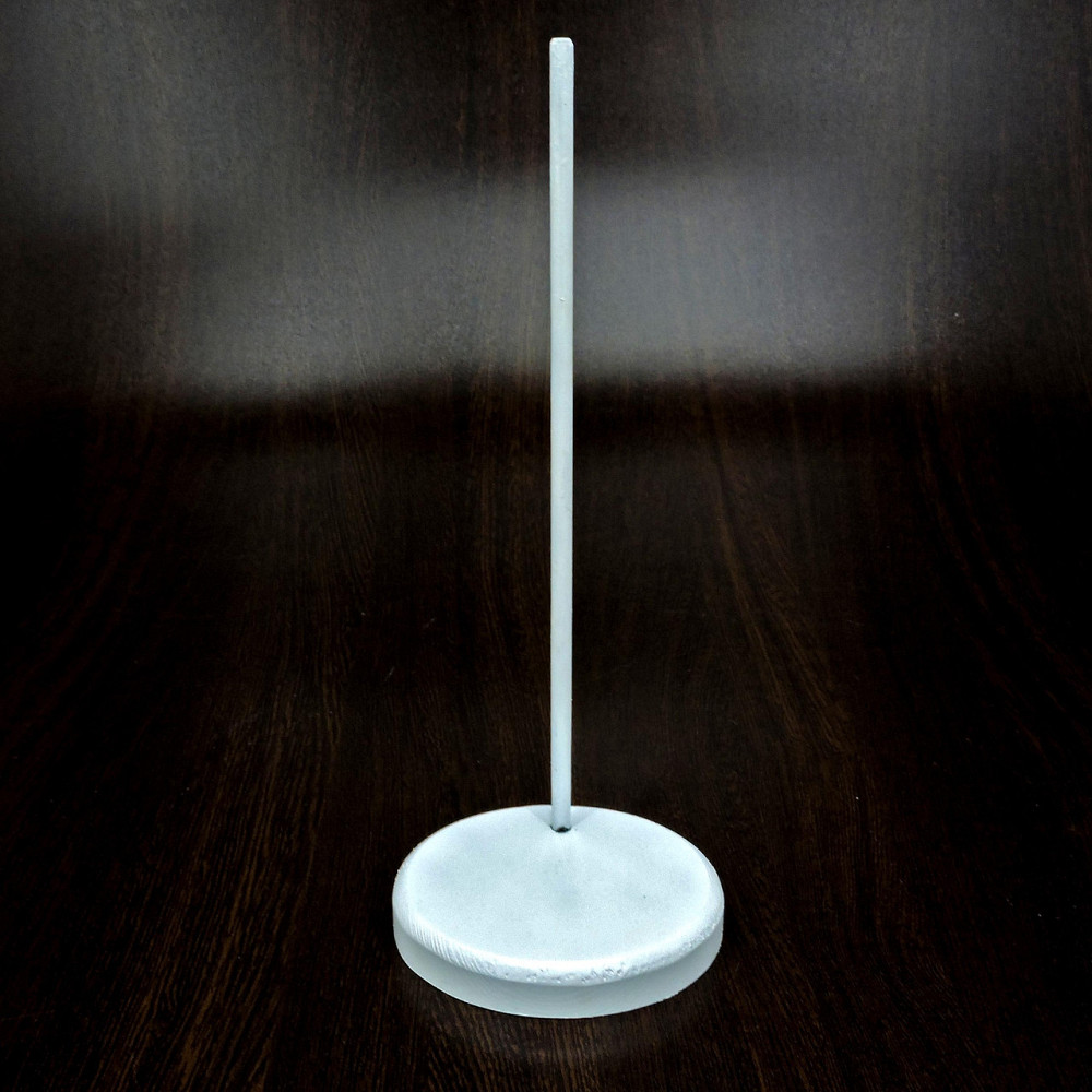 Подставка для кукол 