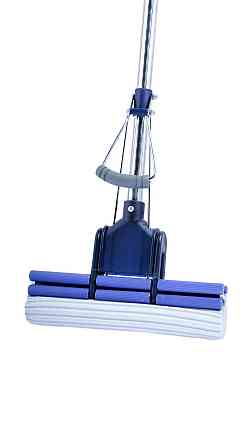 Швабра з подвійним віджимом "Умняшка" з металевою ручкою і м'якою губкою Харків