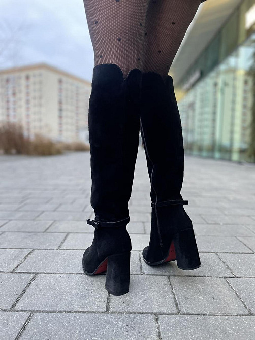 Nivelle Чоботи жіночі NIVELLE чорні замша натуральна высота 42см обхват голени 39-40см каблук 1 Коломыя - изображение 9