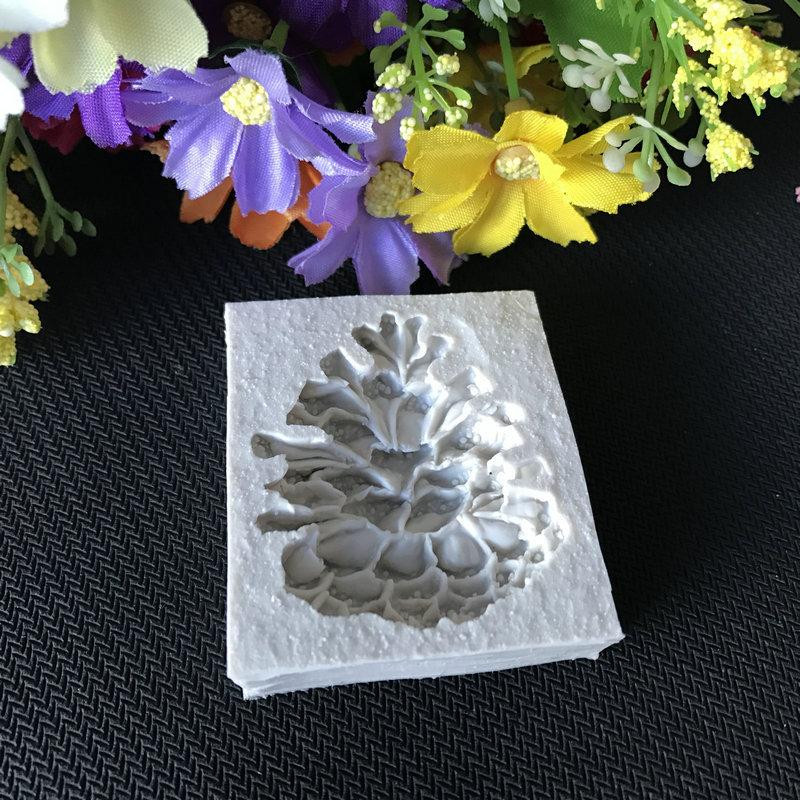 Молд кондитерський Шишка 48 на 43 мм сірий Київ - фото 4