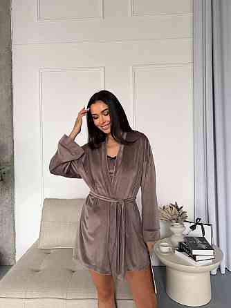 Женский повседневный домашний велюровый комплект тройка: халатик+майка+шорты Капучино Одесса