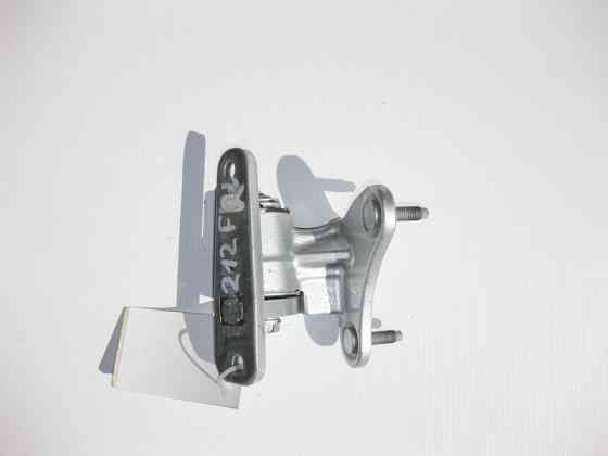 Mercedes-Benz  A2047201837 Нижня петля передніх правих дверей E-Class W212 C-Class W204 Одеса