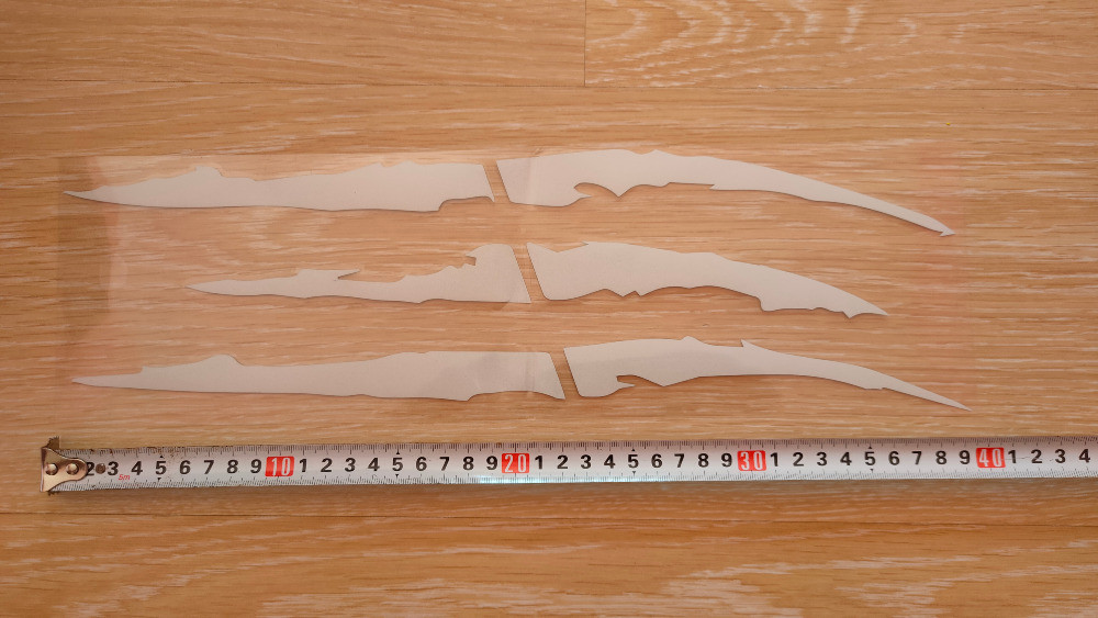 Наклейка на авто у вигляді Царапін Когтем Біла Київ - фото 1